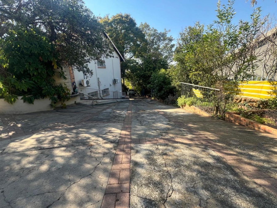 5 Bedroom Property for Sale in Protea Park North West